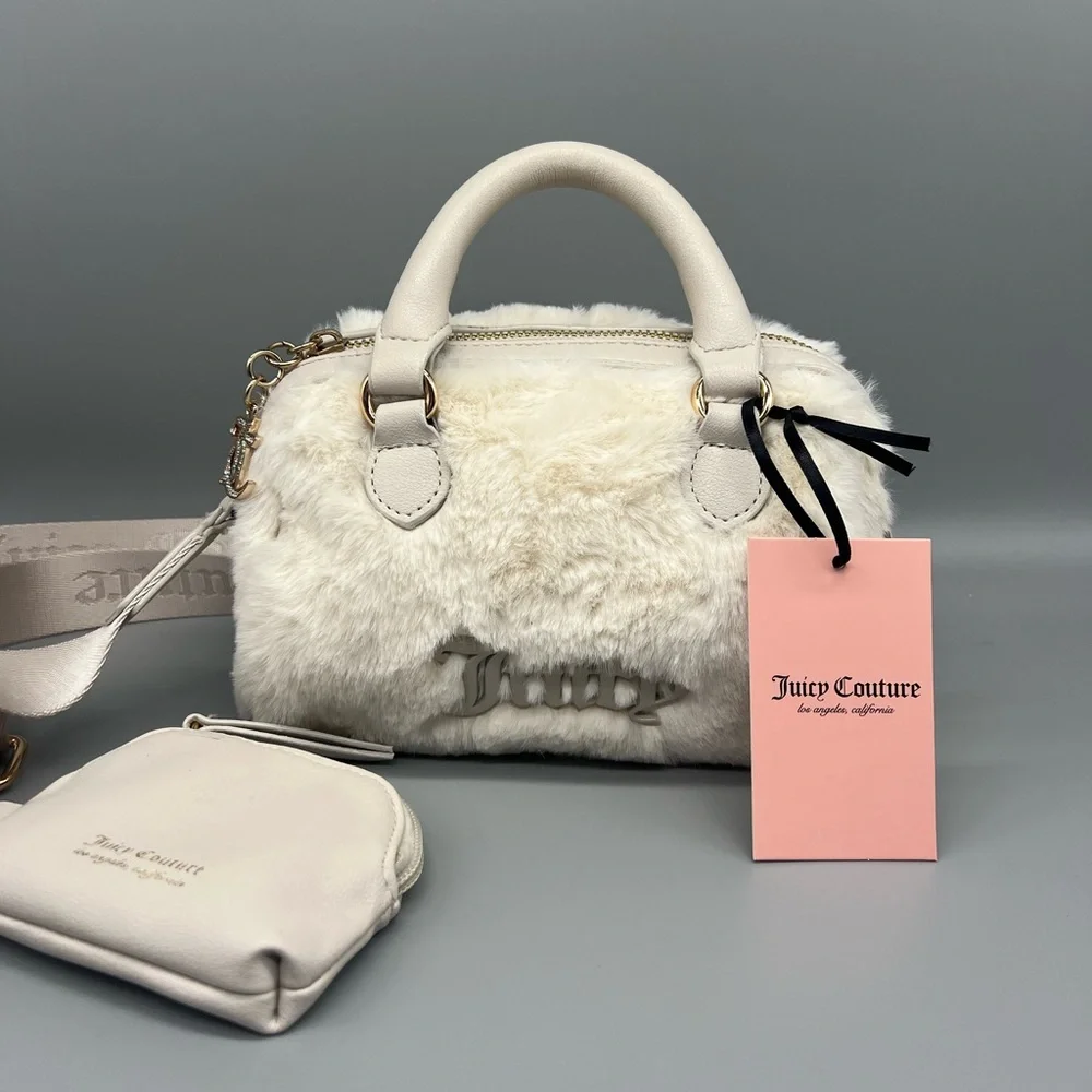 Juicy couture semi charmed satchel purse